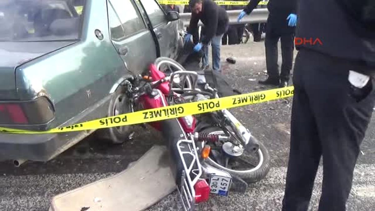 Şanlıurfa Birecik'te Otomobile Çarpan Motosikletli Öldü