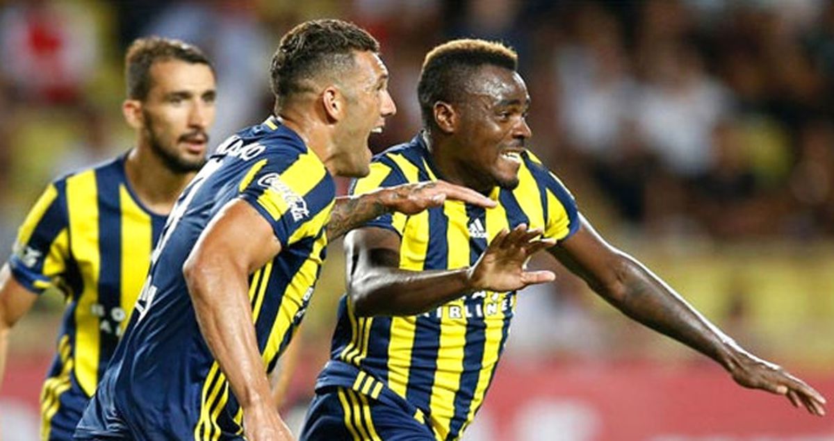 Emmanuel Emenike, ABD'li Kulüplerle Görüşüyor