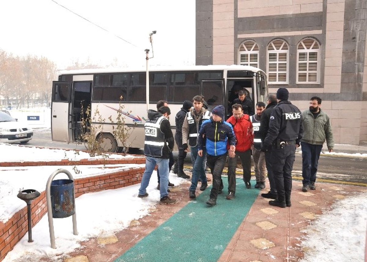 Fetö'nün Askeri Okul Yapılanmasının Şifreleri Çözülüyor