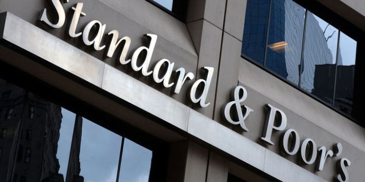 Standard & Poor's, 4 Türk Bankasının Görünümünü Düşürdü
