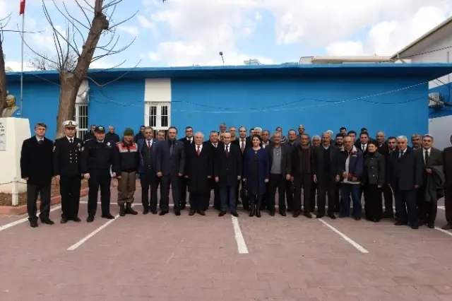 Vali Demirtaş: