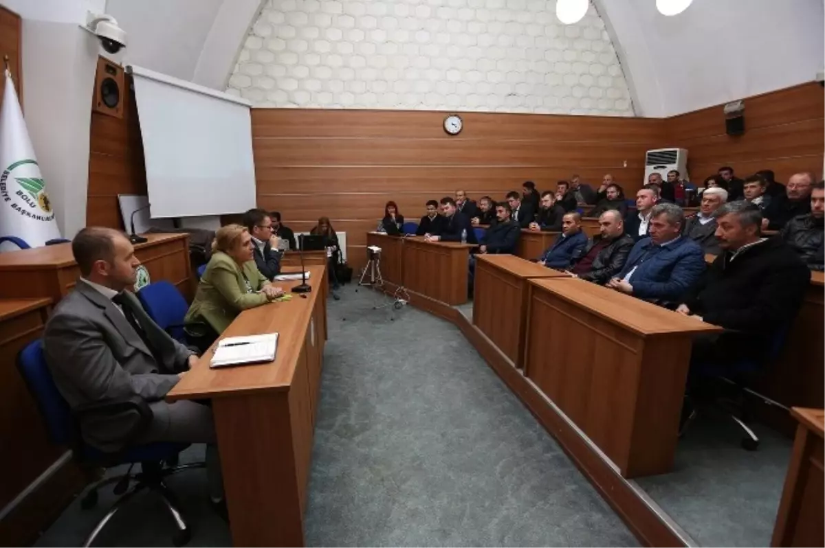 Bolu'da Özel Halk Otobüsleri Şoförlerine Kişisel Eğitim Verildi