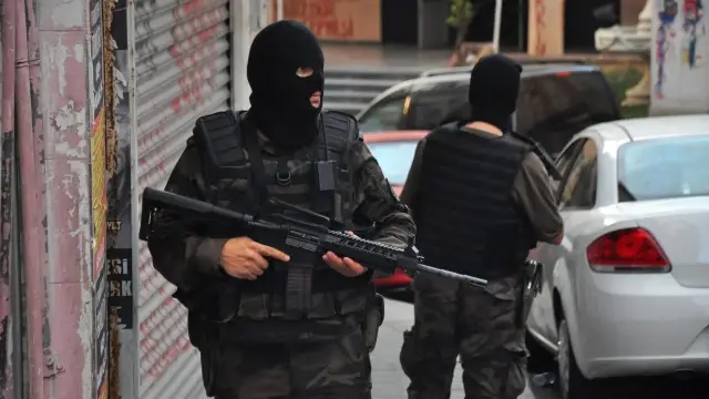 Kırşehir'de, Aranan 9 Kişi Yakalandı