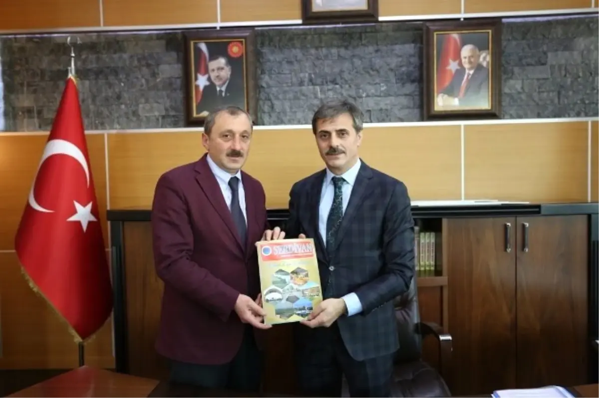 Serdivan Muhtarlar Derneğinden Başkan Alemdar'a Ziyaret