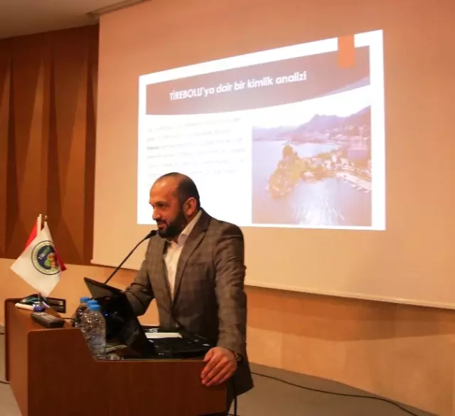 Tirdef Tirebolulu Akademisyenleri Bir Araya Getirdi Tirdef Tirebolulu Akademisyenleri Bir Araya Getirdi