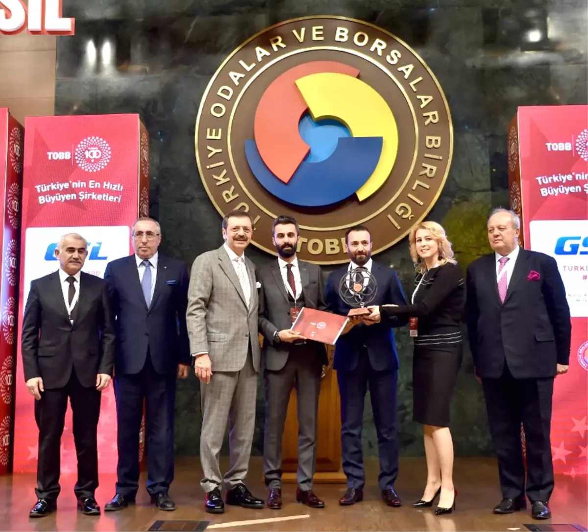 'AHŞAP Tutkusu' İle İlk 100'E Girdiler