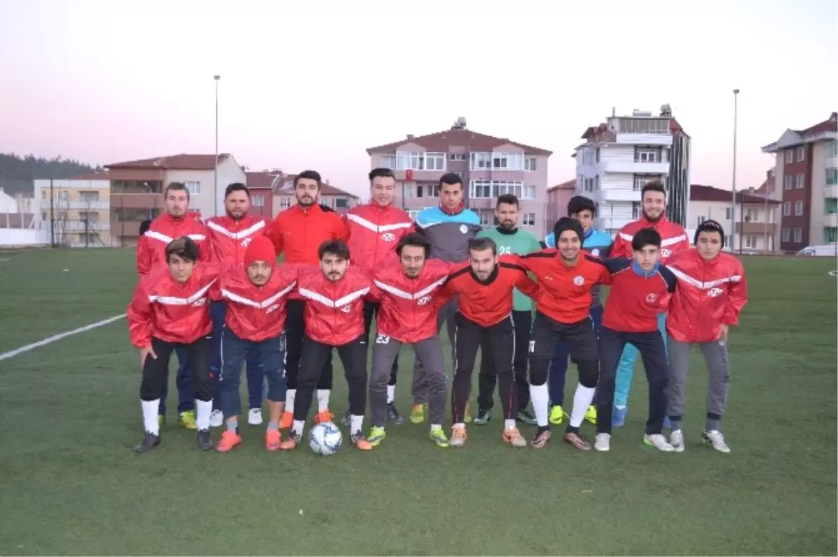 Bilecikspor Hafta Sonu Oynayacağı Maçın Hazırlıklarını Sürdürüyor