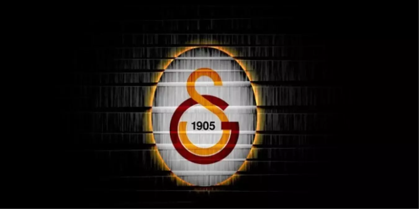 İsmi Galatasaray'la Anılan Ivanovic, Bedavaya Zenit'e Gitti