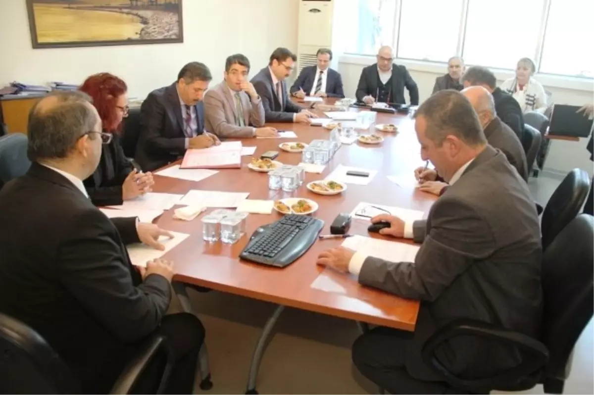 Encümende Kiralama İhaleleri Yapıldı