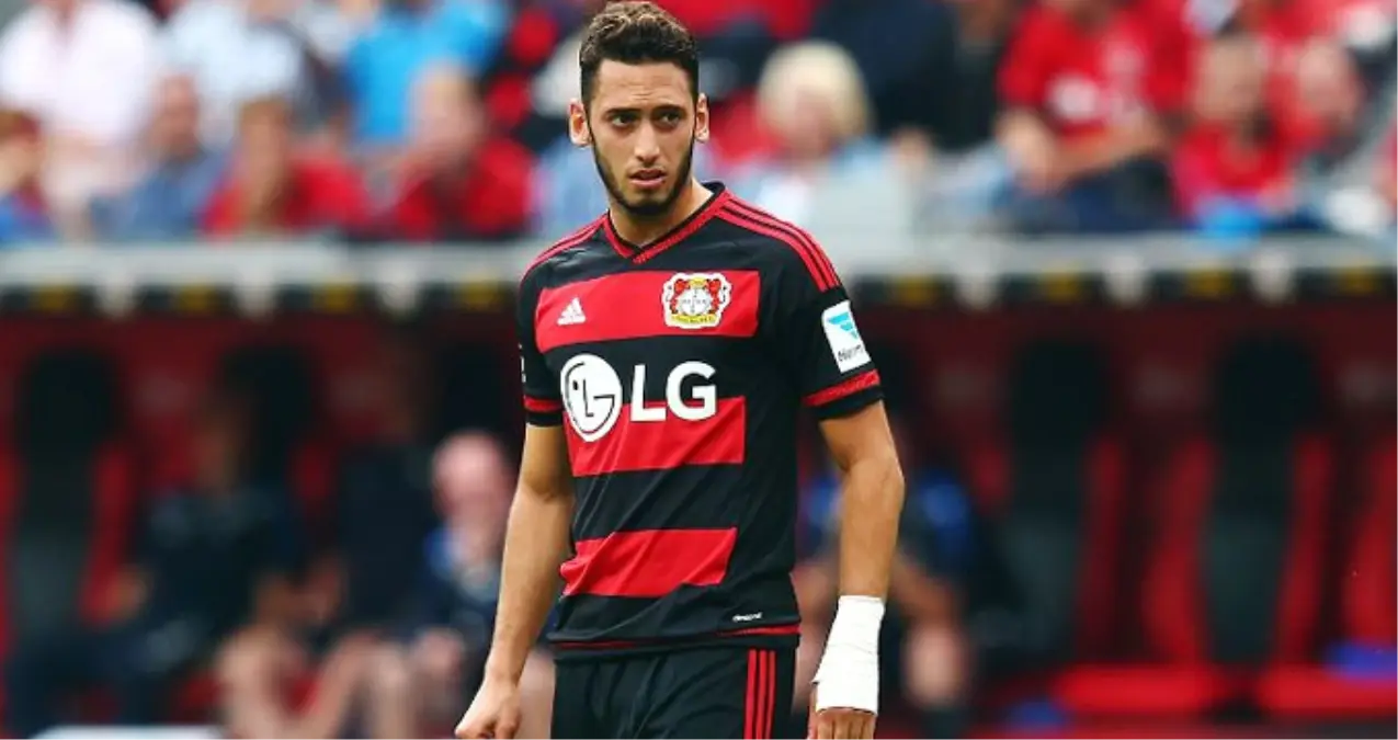 Hakan Çalhanoğlu'nun 4 Ay Futboldan Men Edilmesi