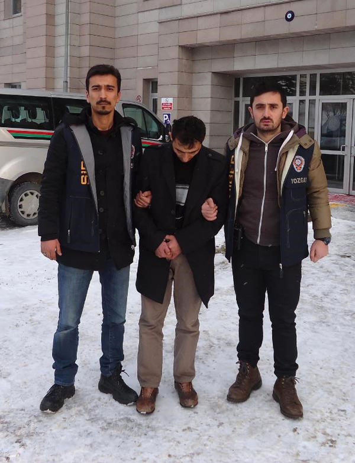 Sosyal Medyadan Çocukları İstismar Eden Sapık Yakalandı