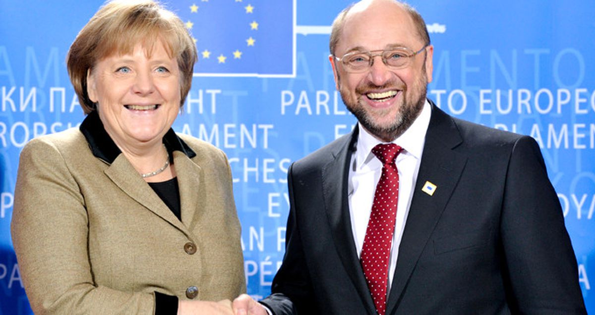 Alman Medyasının Yeni Gözdesi! Schulz, Merkel'i Geride Bıraktı