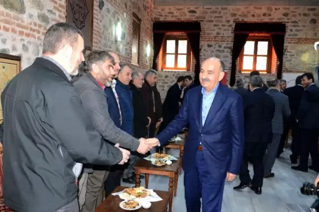 Bakan Müezzinoğlu Abdal Kültür Merkezi'ni Açtı