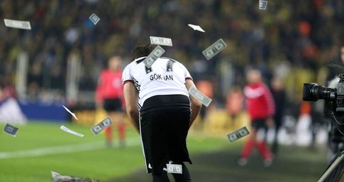Beşiktaşlılar, F.Bahçelilerin Para Attığı Gökhan Gönül'e Kırmızı Gül Attı