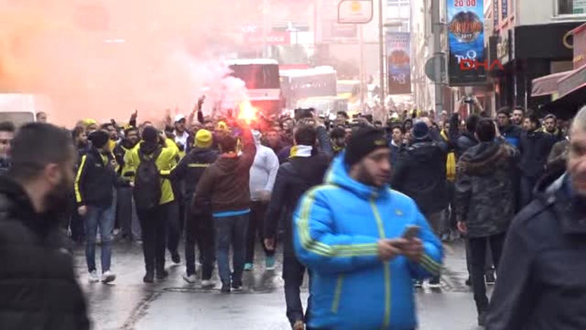 Fenerbahçeli Taraftarlar, 6 Sene Sonra Beşiktaş'a Deplasmana Gidiyor