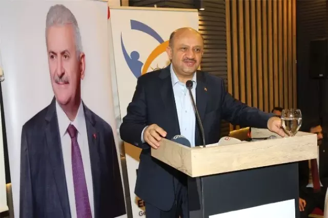 Milli Savunma Bakanı Işık, Kocaeli'de