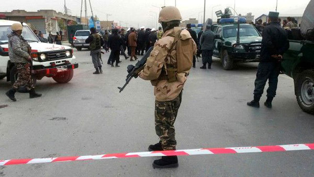 Afganistan'da Koruma, Diplomatı Vurarak Öldürdü!