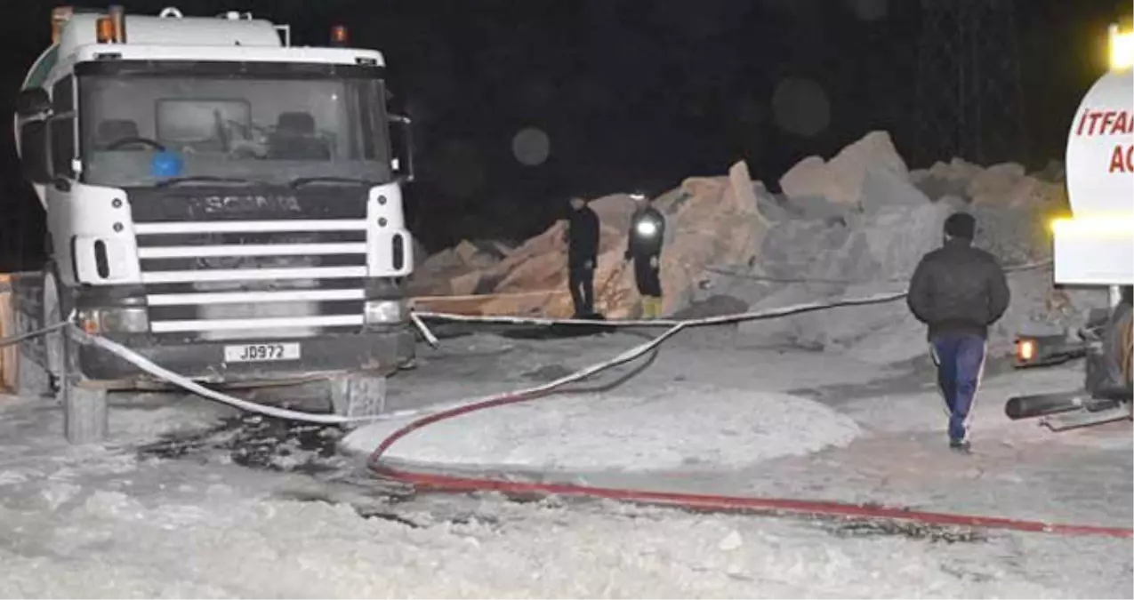 Beton Mikserinin İçine Düşen İşçi Hayatını Kaybetti