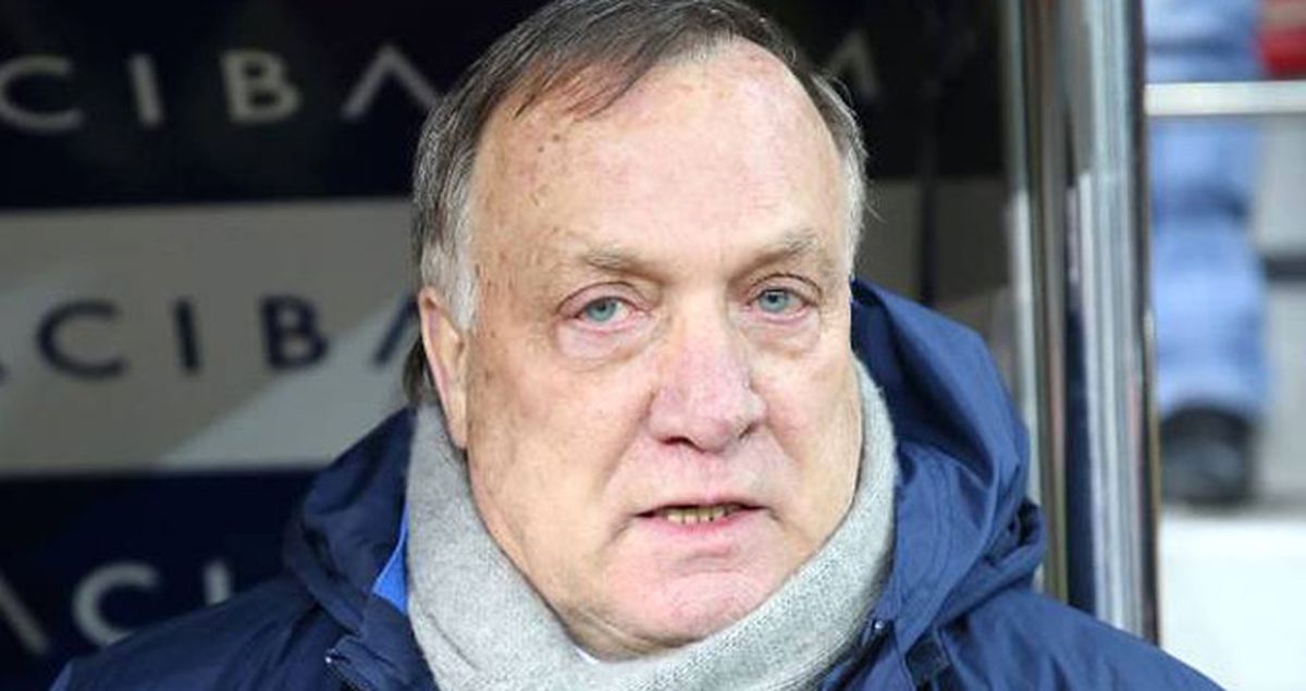 Fenerbahçe Teknik Direktörü Dick Advocaat, Sezon Sonunda Takımdan Ayrılacak