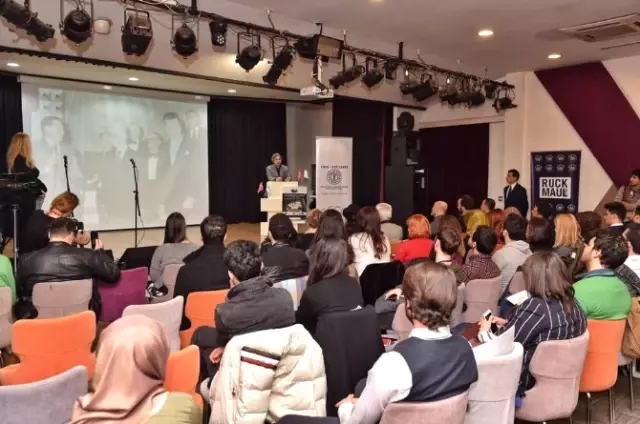 Genç Sanatçılar Beyoğlu'nda Buluştu