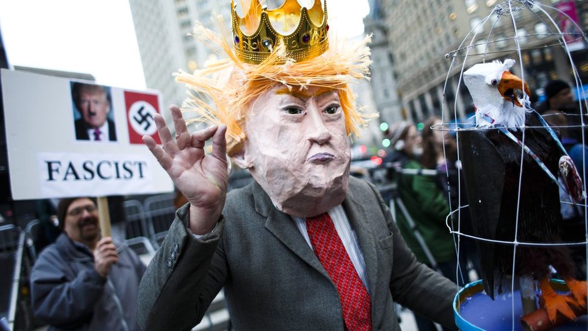 Google, Twitter, Facebook ve Microsoft Trump'a Dava Açtı