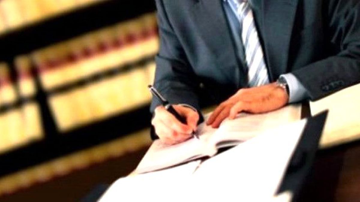 Daha Önce İhraç Edilen 17 Memur Yeni KHK ile Görevine Geri Döndü