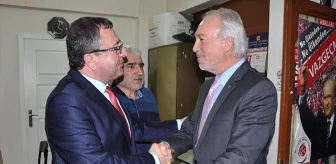 Belediye Başkan Saraçoğlu MHP İl Başkanlığını Ziyaret Etti