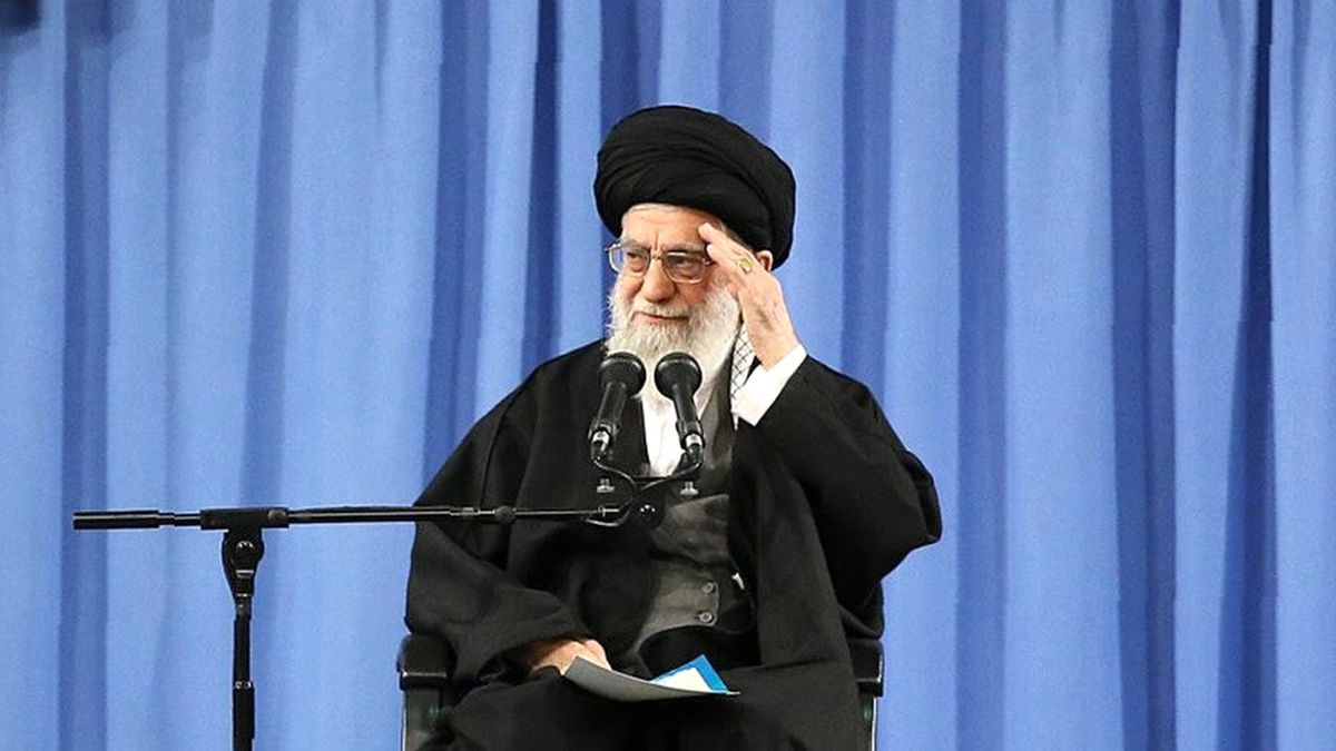 İran'ın Dini Lideri Hamaney'den, Trump'a Kinayeli Teşekkür