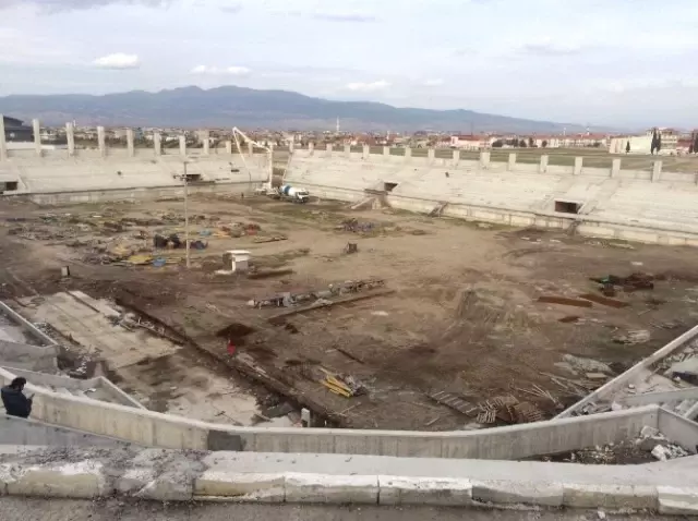 Turgutlu Stadının Kaba İnşaatı Bitti Turgutlu Stadının Kaba İnşaatı Bitti