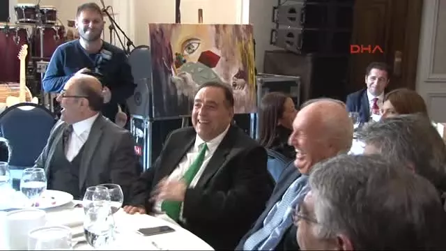 Başbakan Yardımcısı Şimşek'in Yaptığı Resim 151 Bin TL'ye Satıldı Başbakan Yardımcısı Şimşek'in Yaptığı Resim 151 Bin TL'ye Satıldı