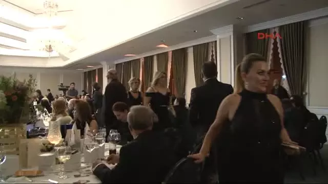 Başbakan Yardımcısı Şimşek'in Yaptığı Resim 151 Bin TL'ye Satıldı Başbakan Yardımcısı Şimşek'in Yaptığı Resim 151 Bin TL'ye Satıldı