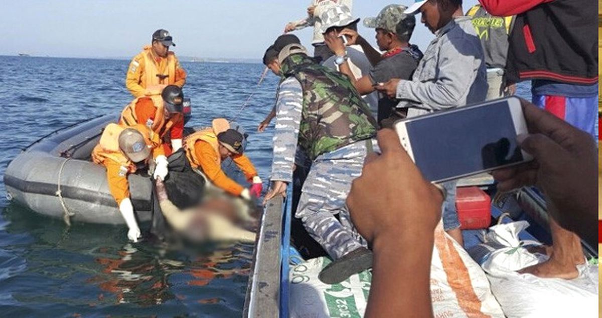 Malezya'da Tekne Alabora Oldu, 13 Kişiden Haber Alınamıyor