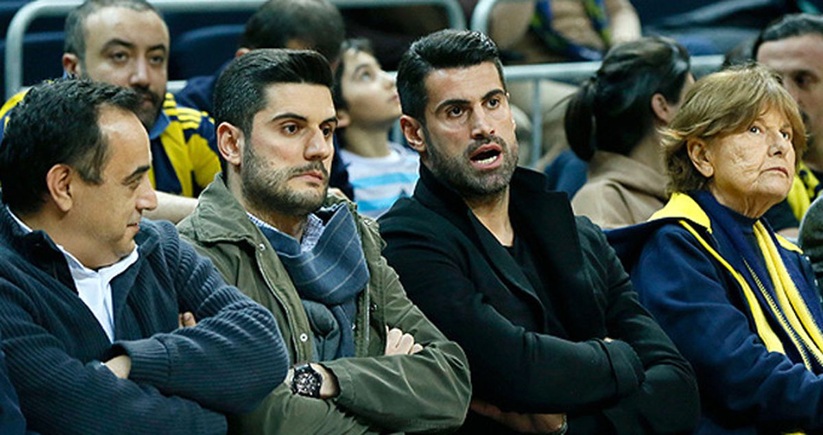 Melih Mahmutoğlu, Parkeye İndirdiği Volkan Demirel'i Yaktı