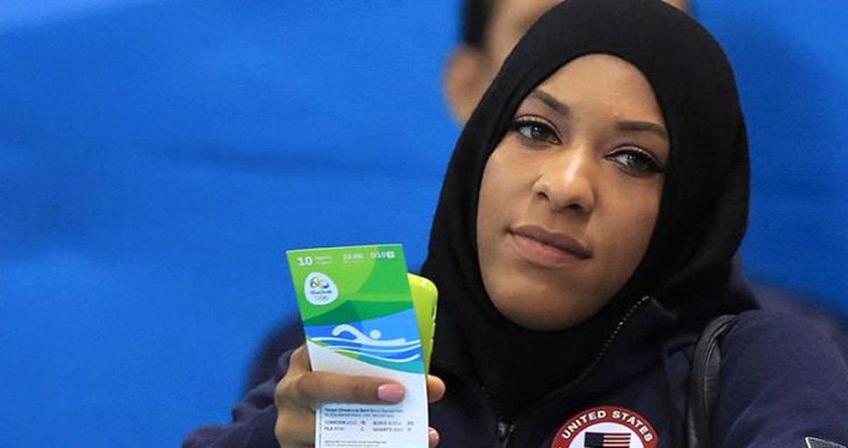 ABD'li Müslüman Sporcu, Havalimanında Birkaç Saat Bekletildi