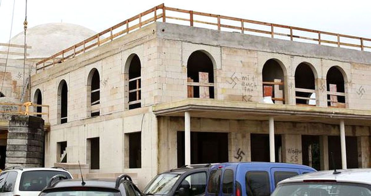 Almanya'da 2016 Yılında Camilere 91 Saldırı Oldu