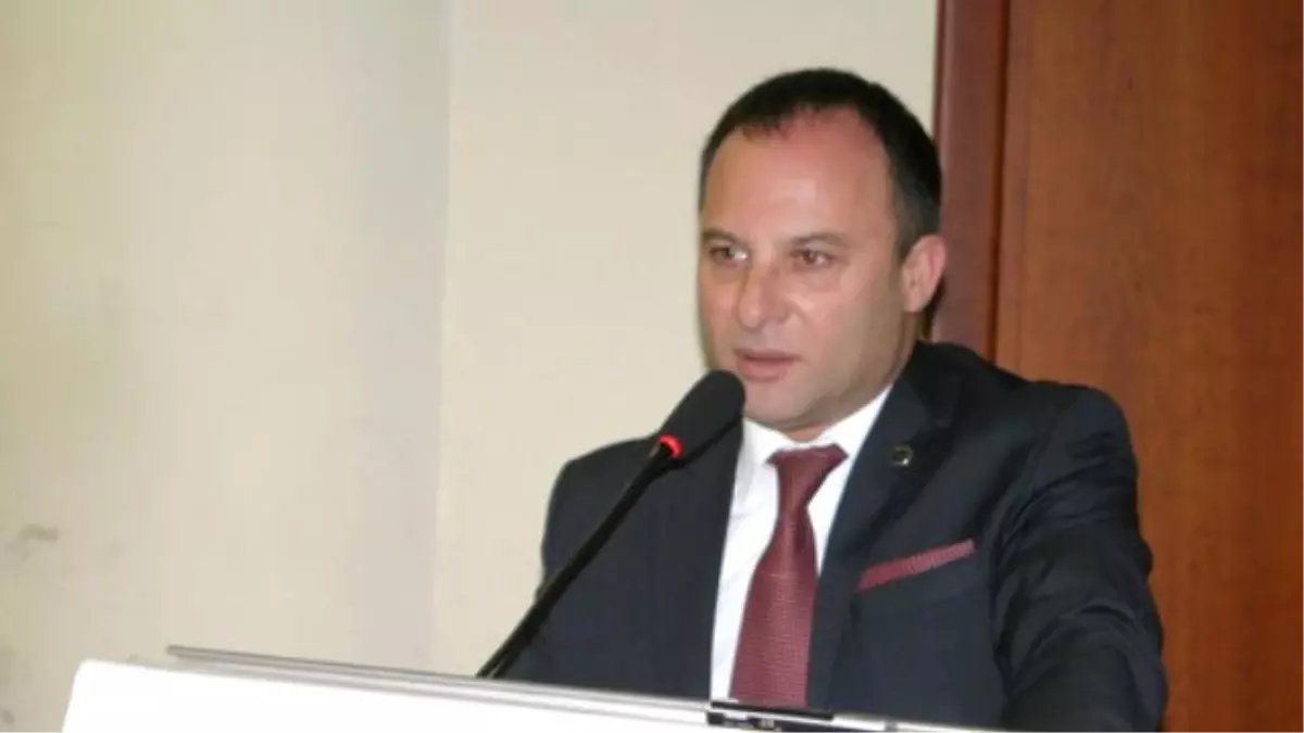 Aydın Barosu Başkanı Bozkurt'a Aa 2016 Yıllığı