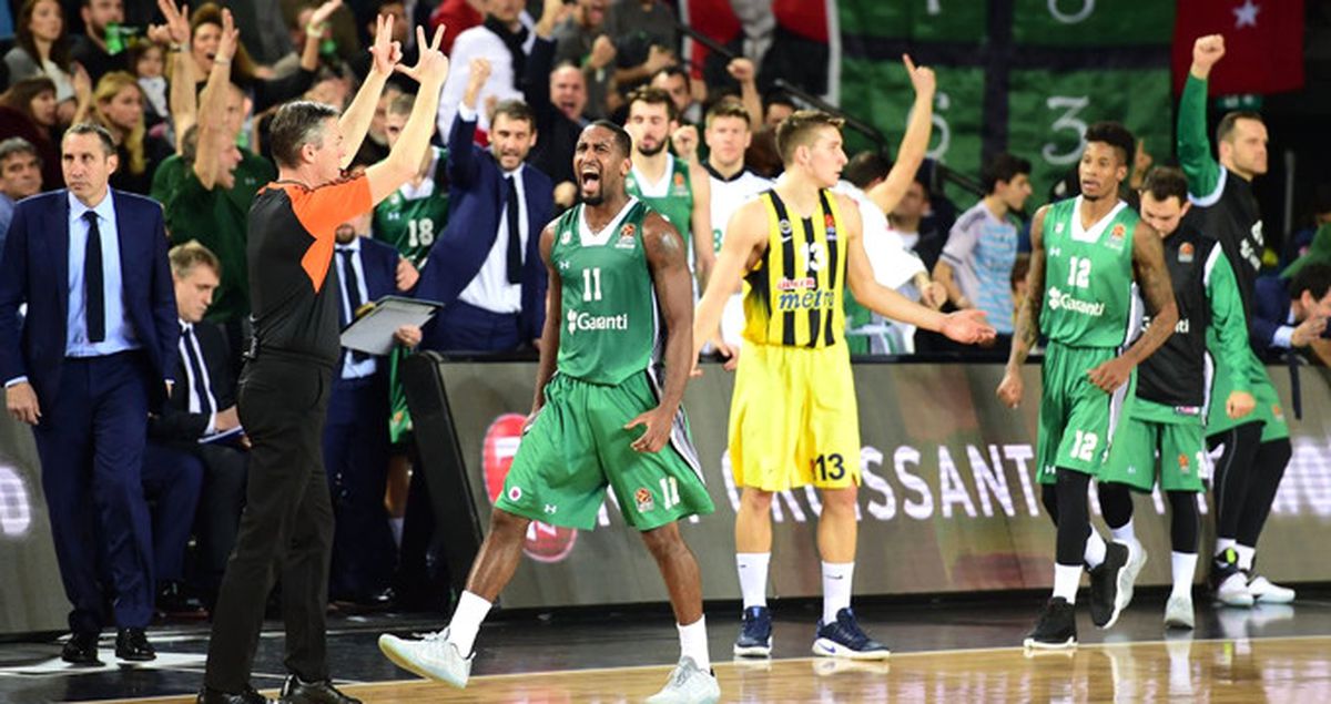 Euroleague'de Darüşşafaka Doğuş, Fenerbahçe'yi 72-65 Yendi