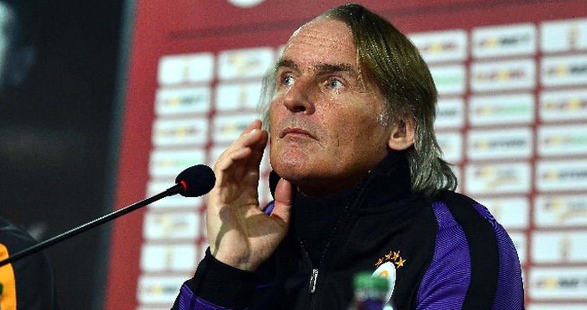 Riekerink: Sneijder, Kayseri Maçında Kesin Olarak Oynamayacak