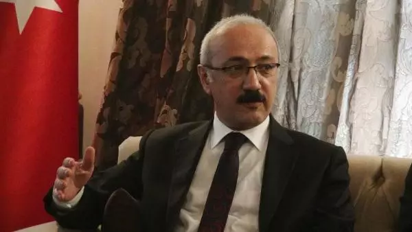 Kalkınma Bakanı Elvan: Biz Büyümeye Devam Ediyoruz Kalkınma Bakanı Elvan: Biz Büyümeye Devam Ediyoruz
