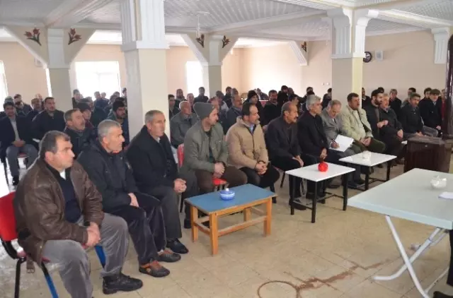 Kaymakam Özkan'dan Halk Buluşması Kaymakam Özkan'dan Halk Buluşması