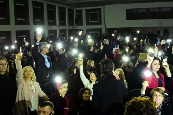 Meral Akşener'in Çanakkale'deki Toplantısı Öncesi Salon Krizi (2)