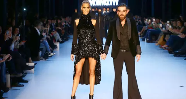 New York Moda Haftasına, 2 Çocuk Annesi Çağla Şıkel’in Fiziği Damga Vurdu