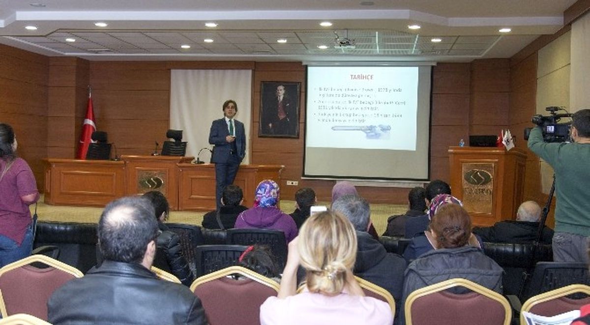 Özel Sani Konukoğlu Hastanesi'nde Halka Açık Konferans