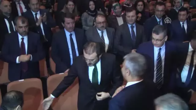 Başbakan Yardımcısı Kaynak Başbakan Yardımcısı Kaynak