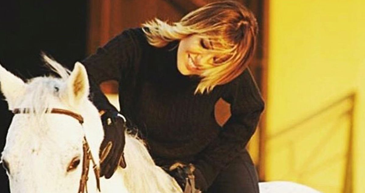 Gülben Ergen Instagram Hesabından Geçmişe Özlemini Gösterdi