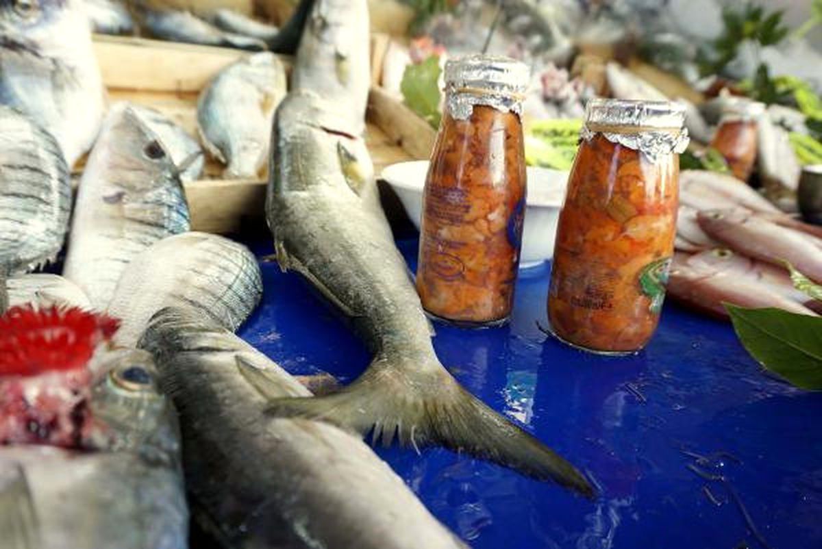 Ayvalıklılar'ın Vazgeçemediği Lezzet, 'Karadiken'