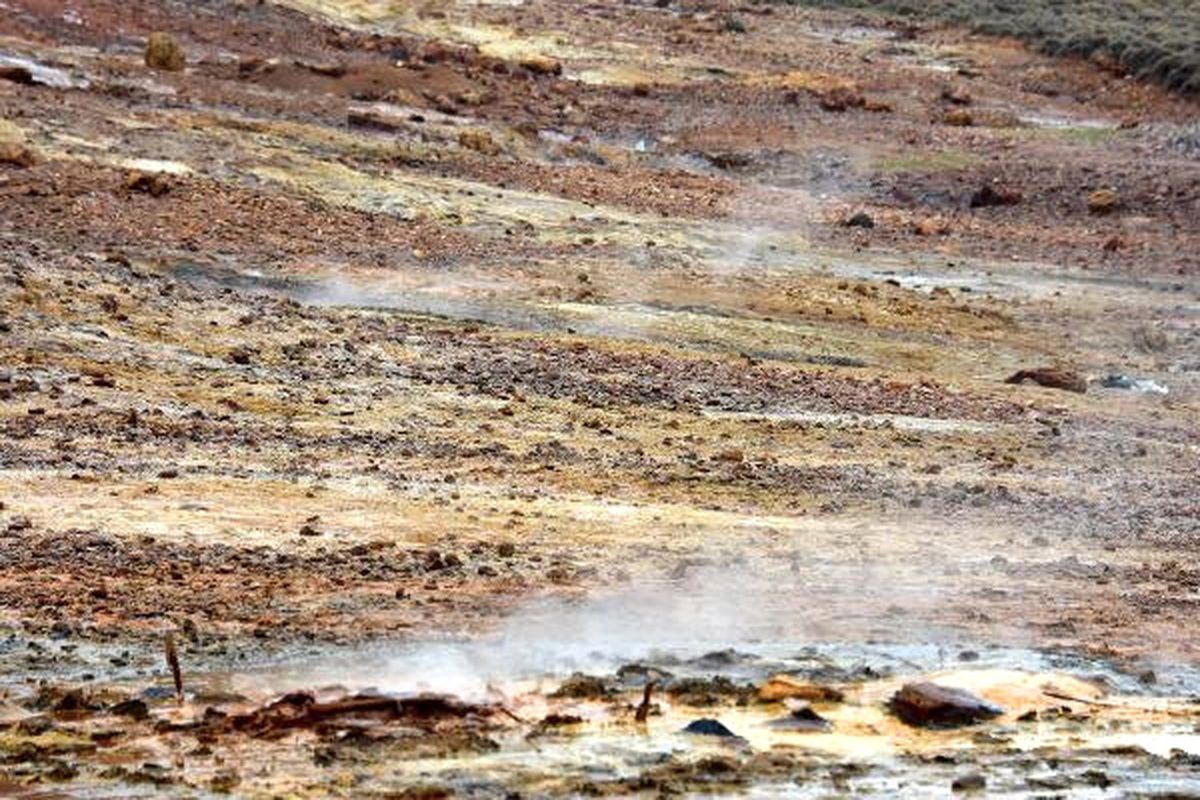 Deprem Bölgesinde Korkutan Görüntü: Sıcak Su ve Soğuk Hava Birleşti