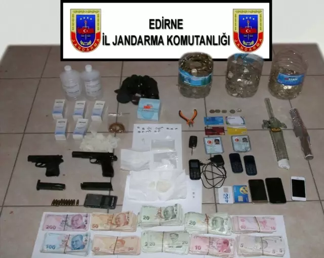 Zehir Tacirlerine Jandarma�dan Ev Baskını Haberler