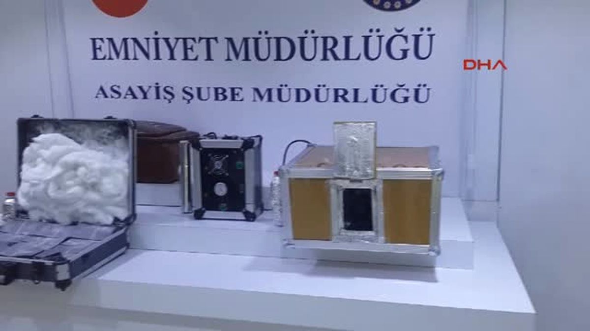 Istanbul'da Sözde Para Yapan Makine Ele Geçirildi