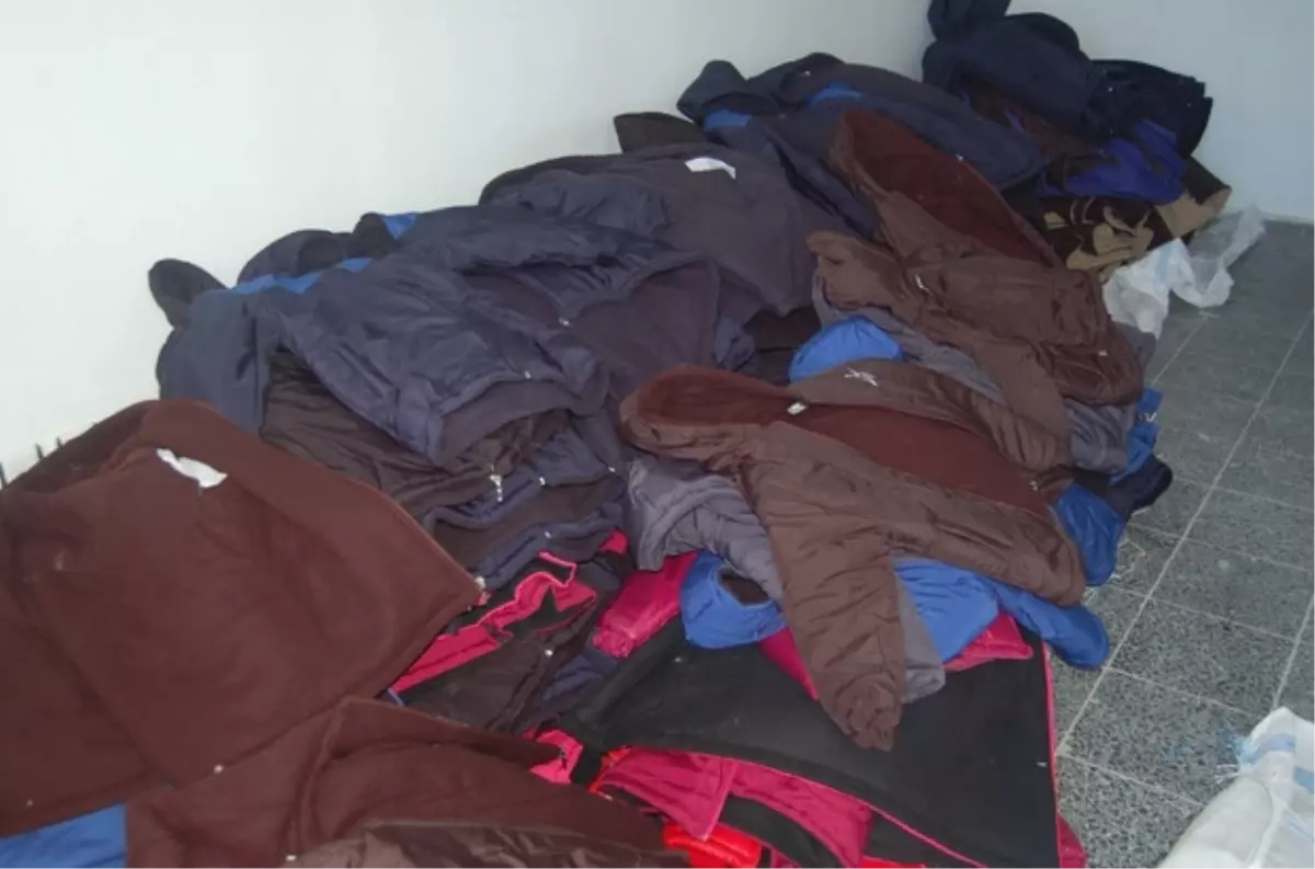 Kızılay'dan Öğrencilere Yardım